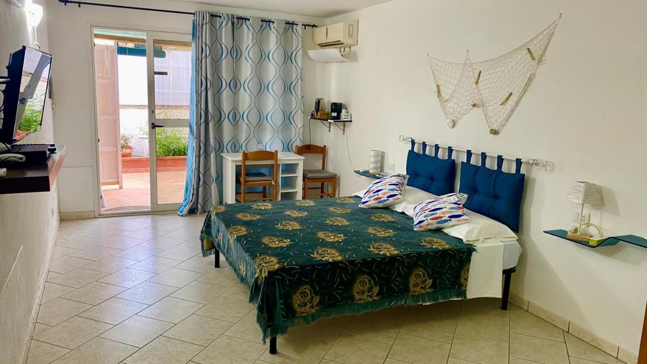 Bed and Breakfast L'Oasi Di Chia Exteriér fotografie